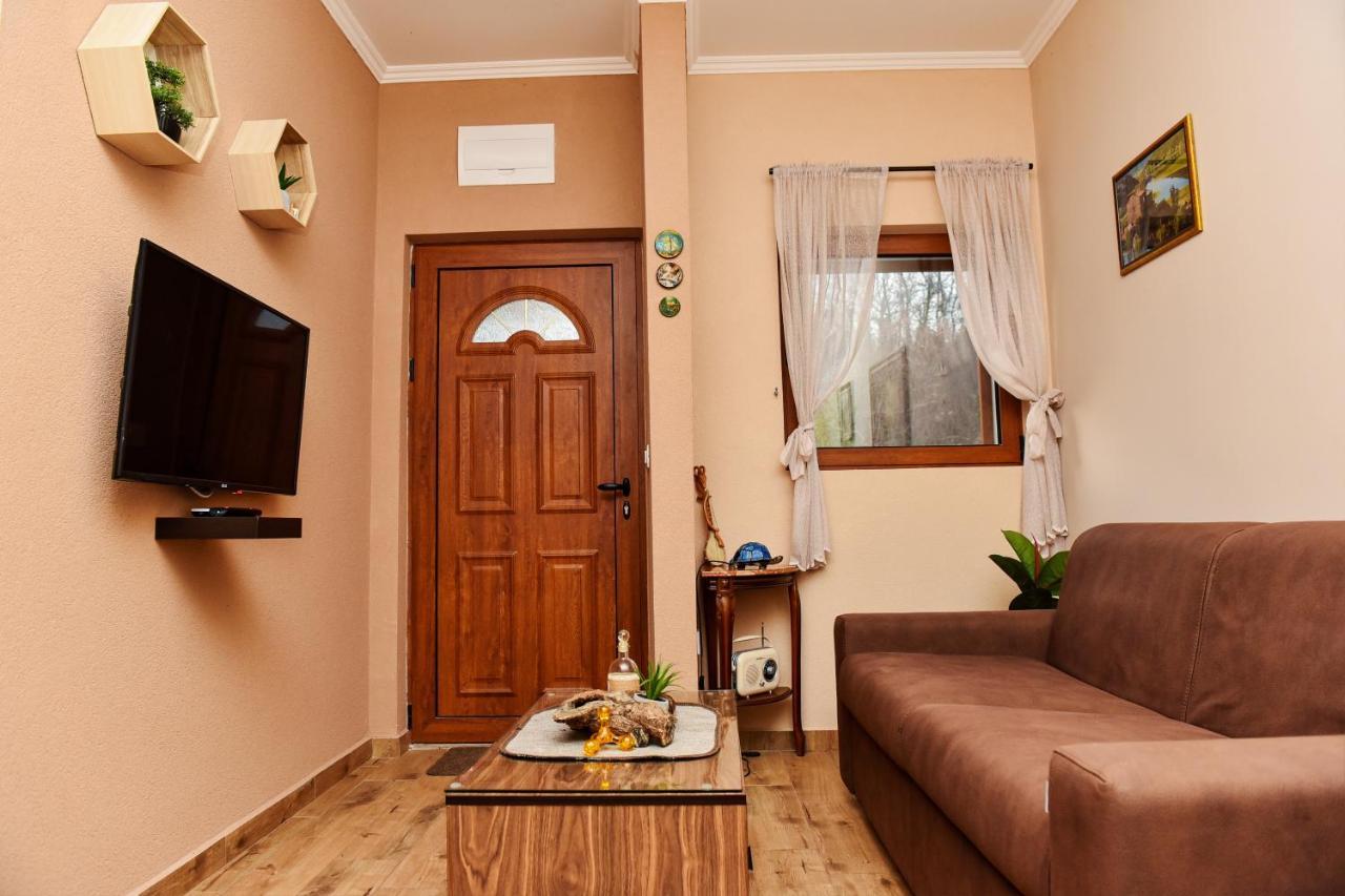 Apartments Monte Green Virpazar Bagian luar foto